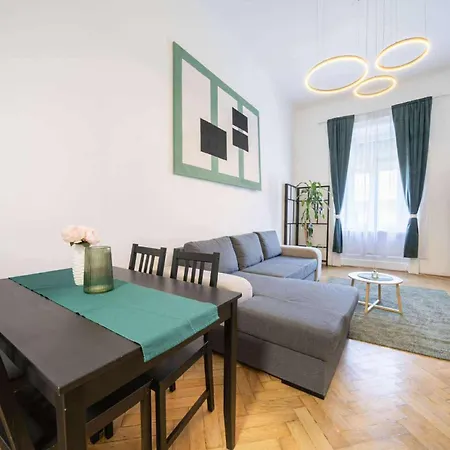 Modern Soul In Apartment Budapest